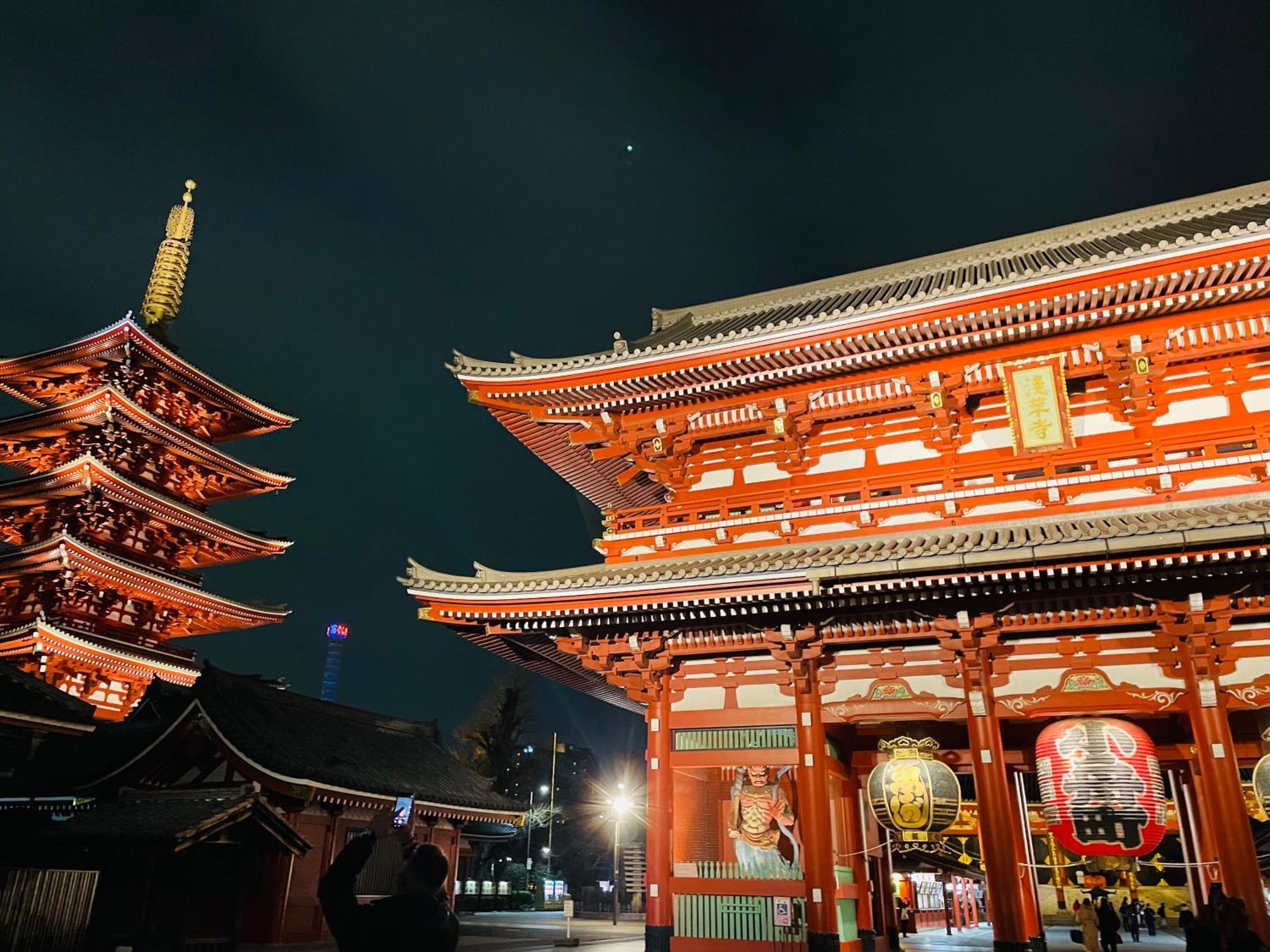 Skyterrace Love Asakusa Downtown Токио Экстерьер фото